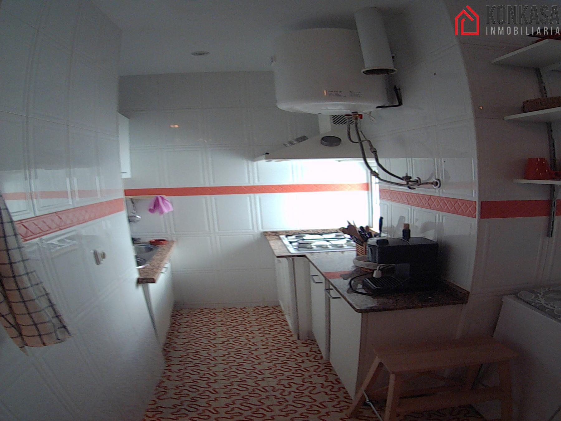 For sale of flat in Arcos de la Frontera