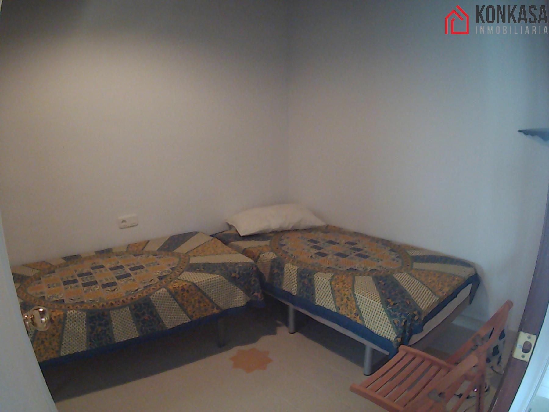 For sale of flat in Arcos de la Frontera