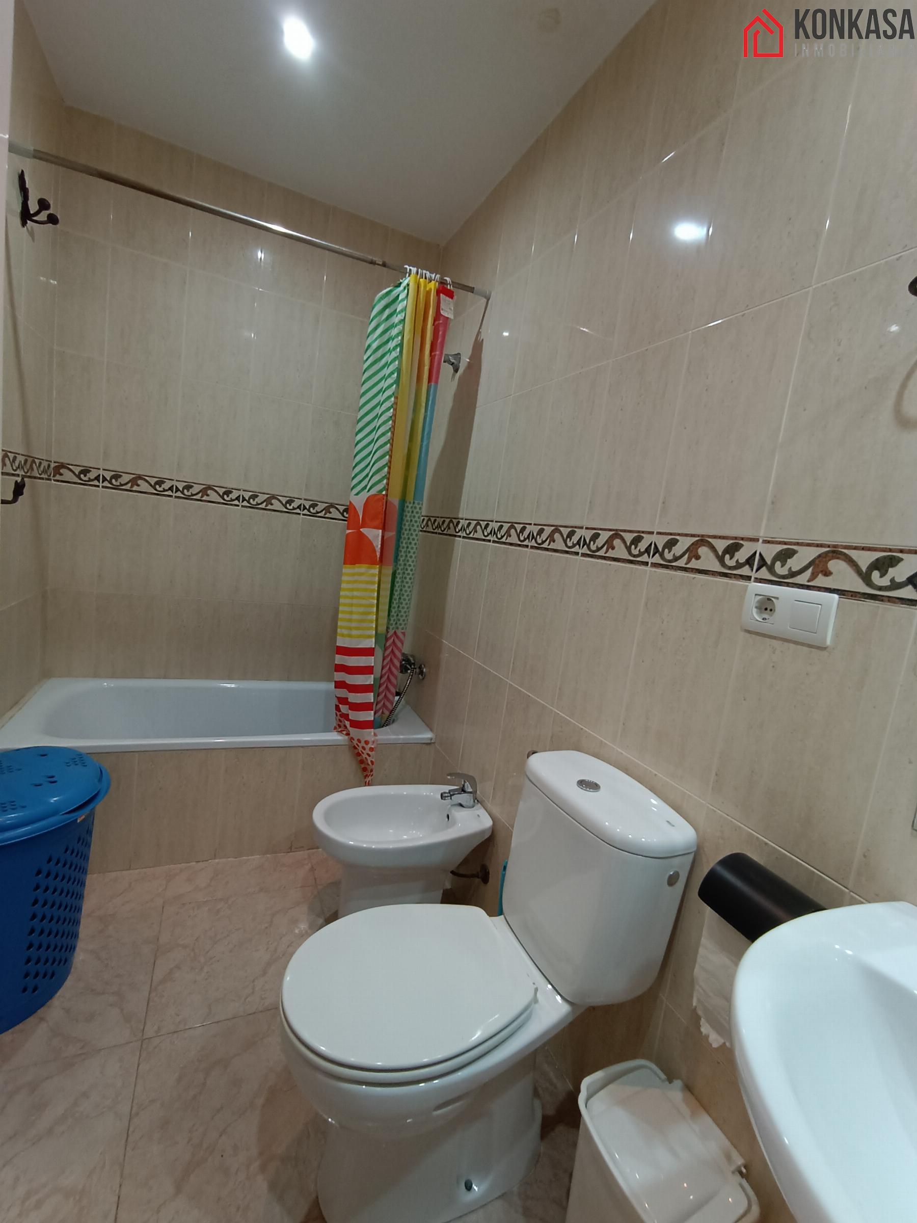For sale of flat in Arcos de la Frontera
