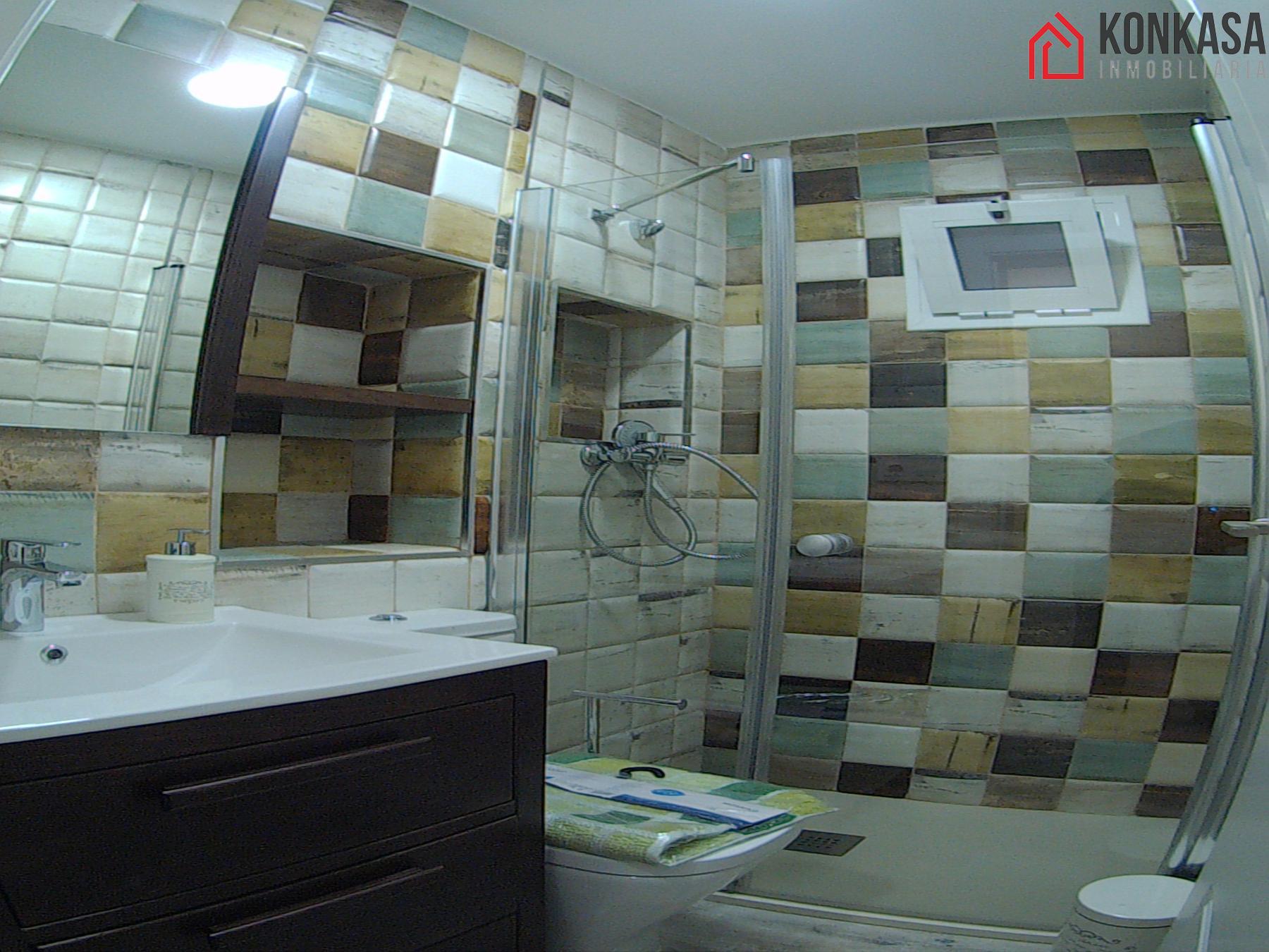 For sale of flat in Arcos de la Frontera