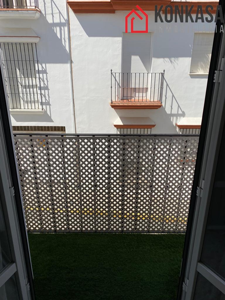 For sale of flat in Arcos de la Frontera