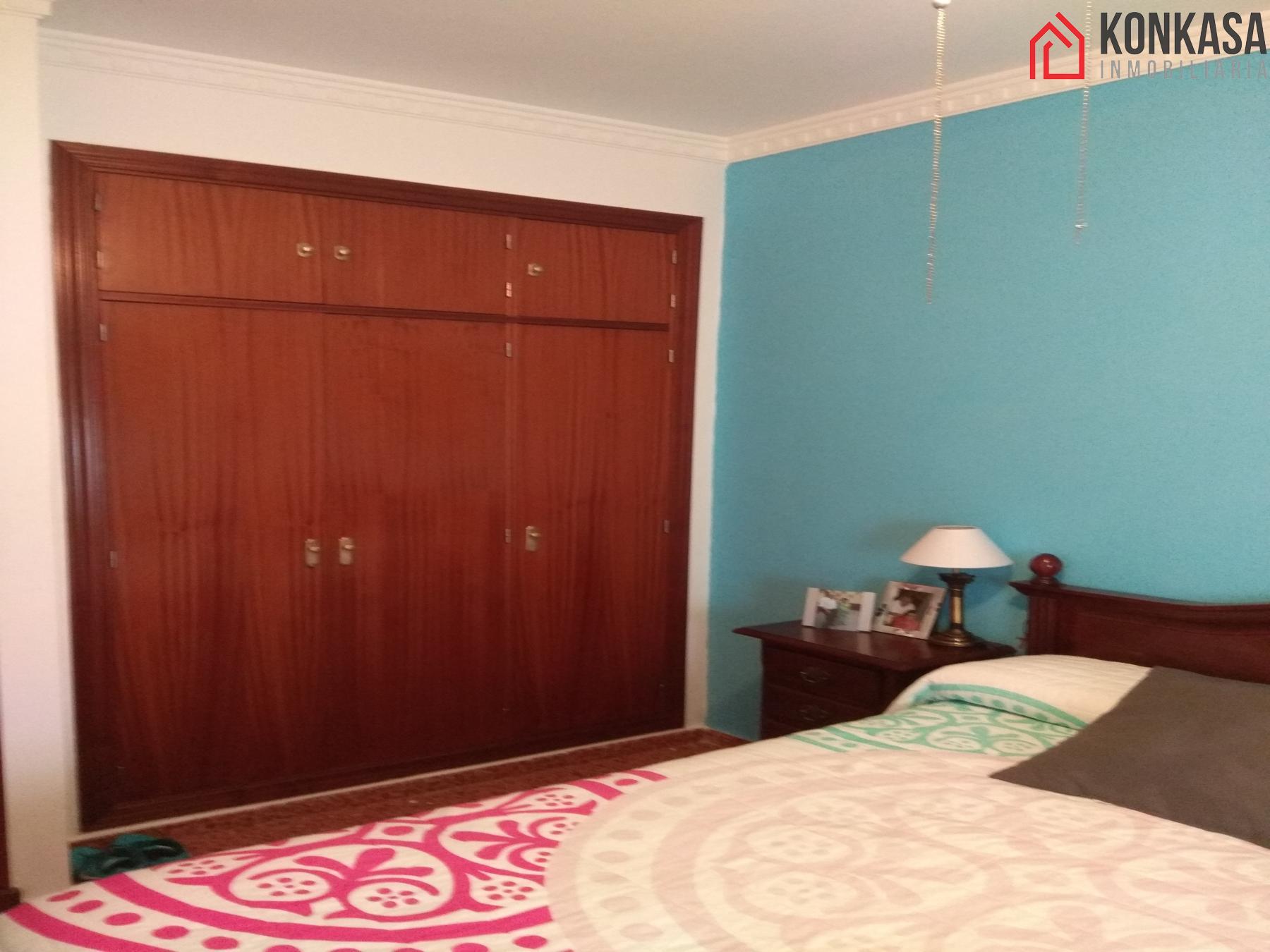 For sale of flat in Arcos de la Frontera