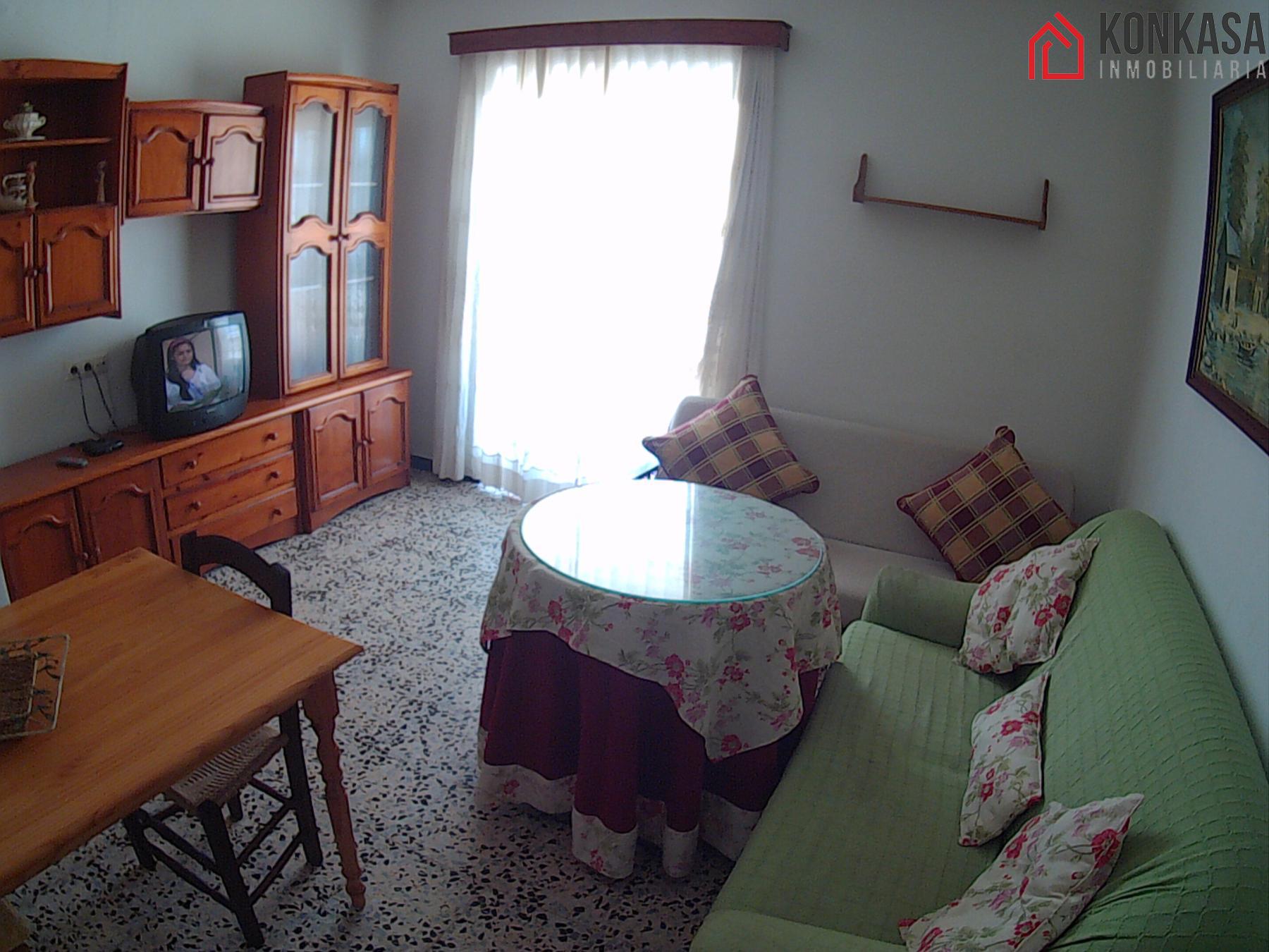 For sale of flat in Arcos de la Frontera