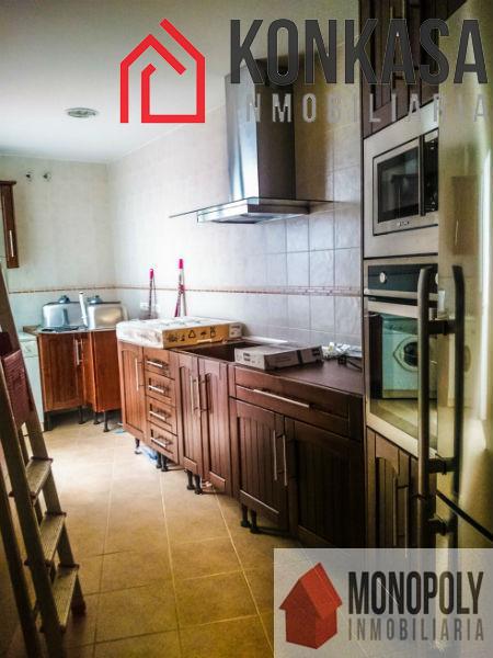 For sale of flat in Arcos de la Frontera