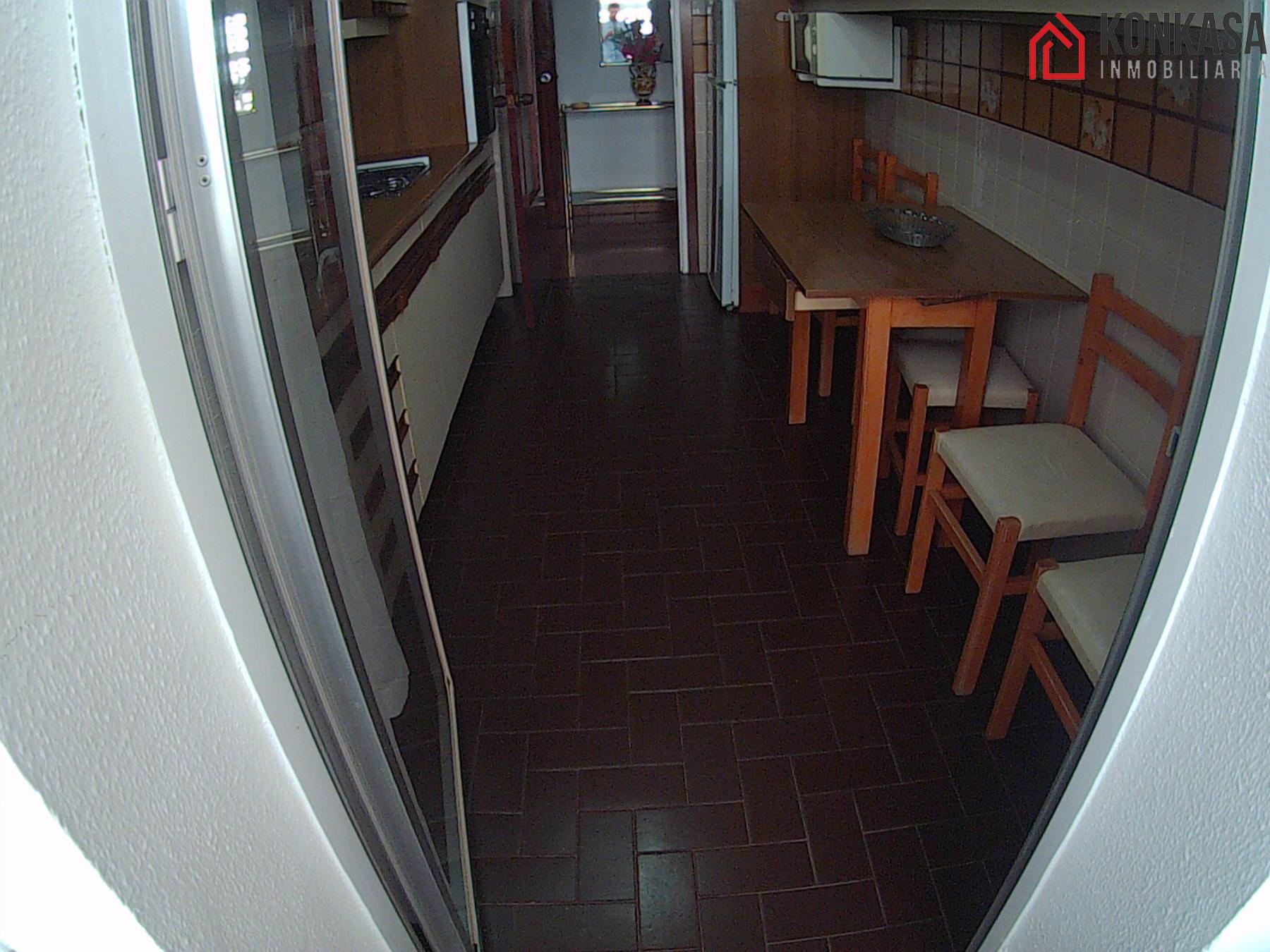 For sale of flat in Arcos de la Frontera
