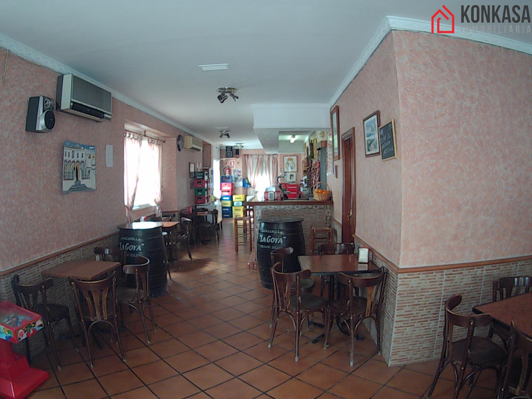 For sale of commercial in Arcos de la Frontera