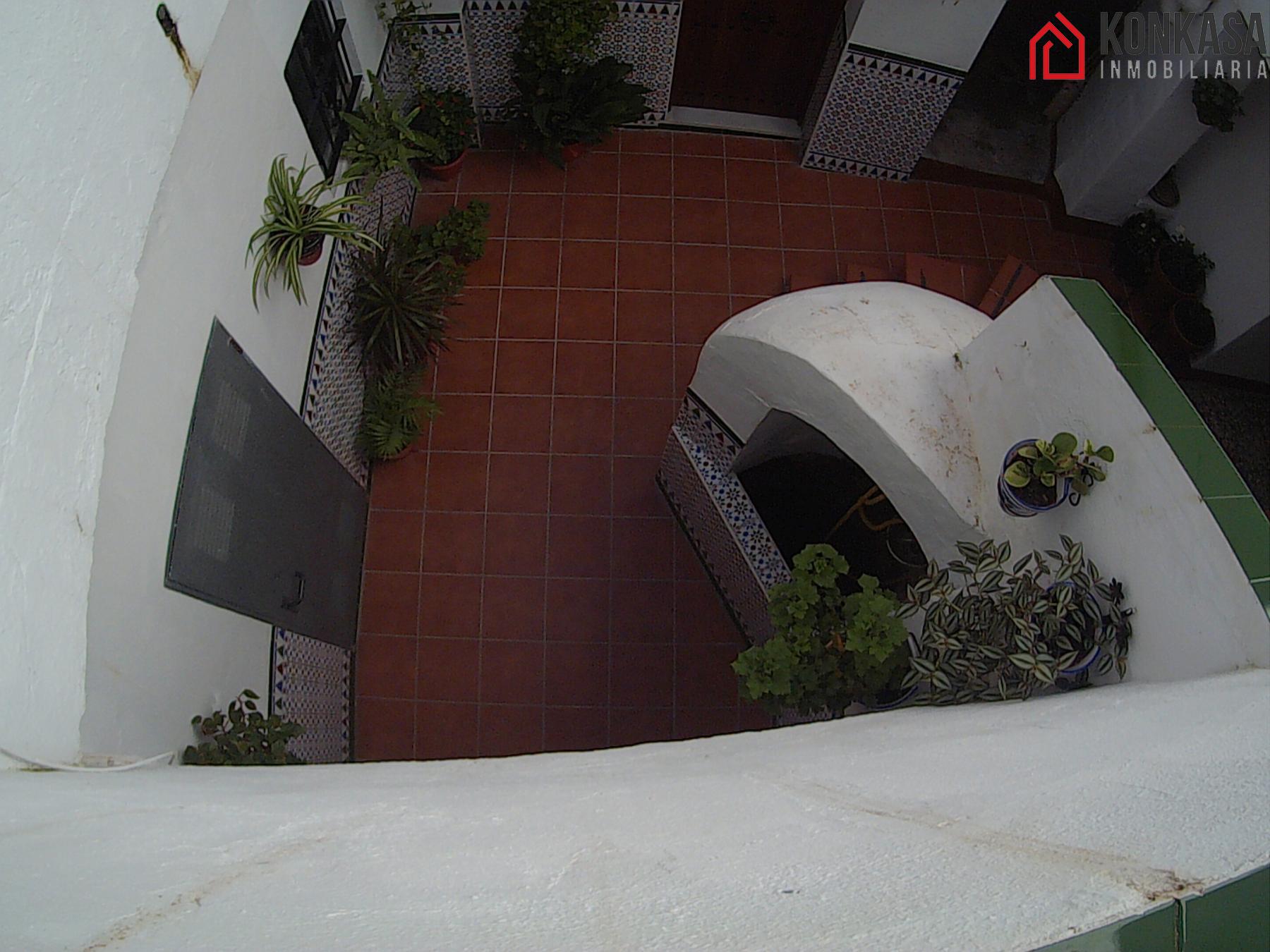 For sale of commercial in Arcos de la Frontera