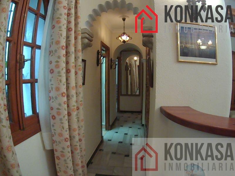 For sale of flat in Arcos de la Frontera