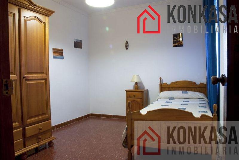 For sale of flat in Arcos de la Frontera