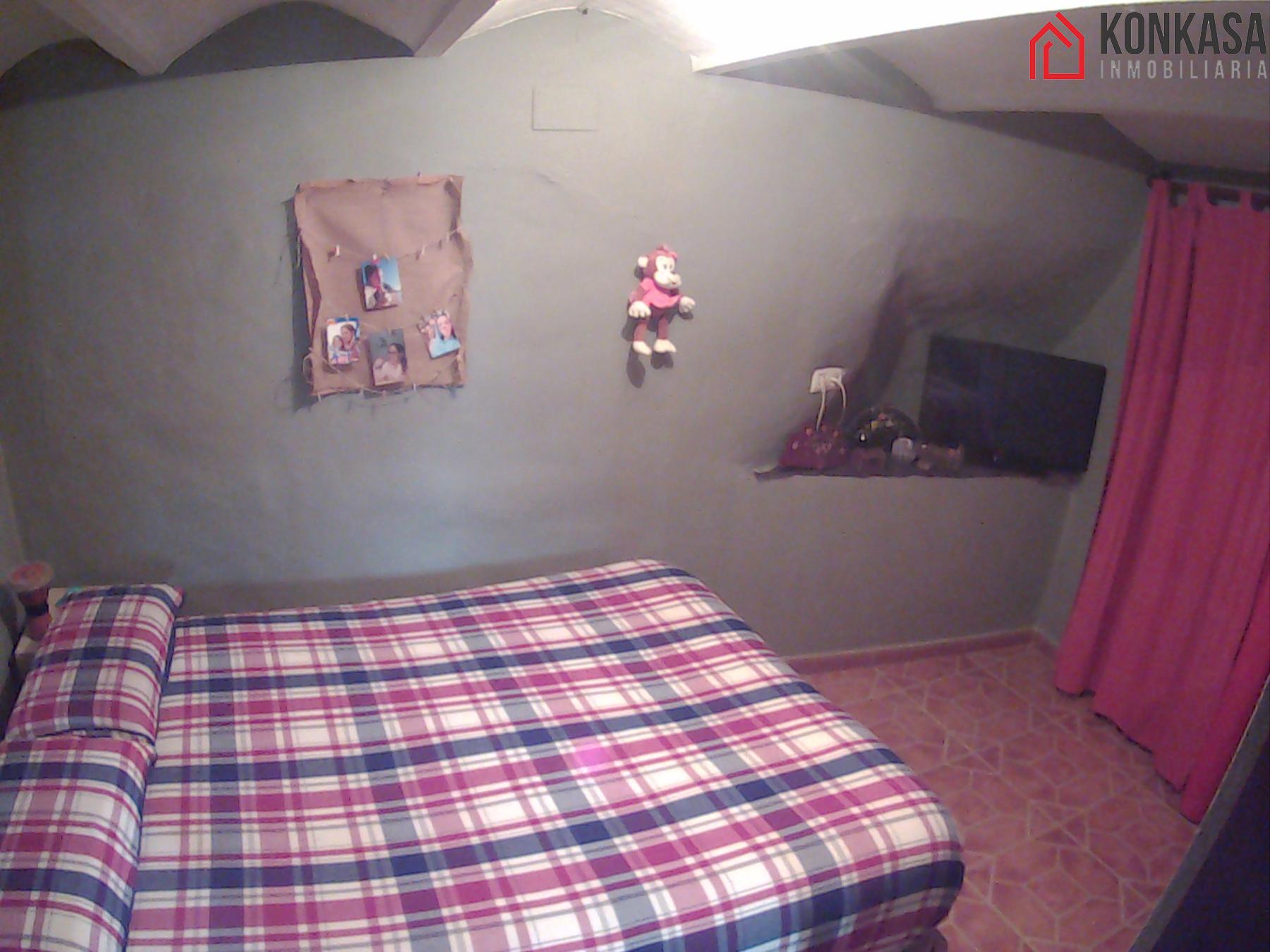 For sale of flat in Arcos de la Frontera