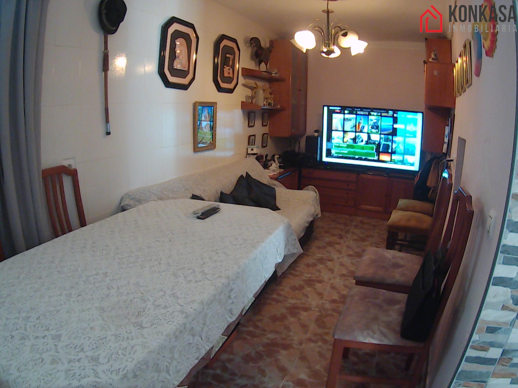 For sale of flat in Arcos de la Frontera