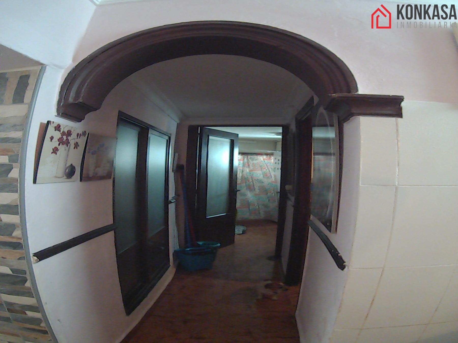 For sale of flat in Arcos de la Frontera