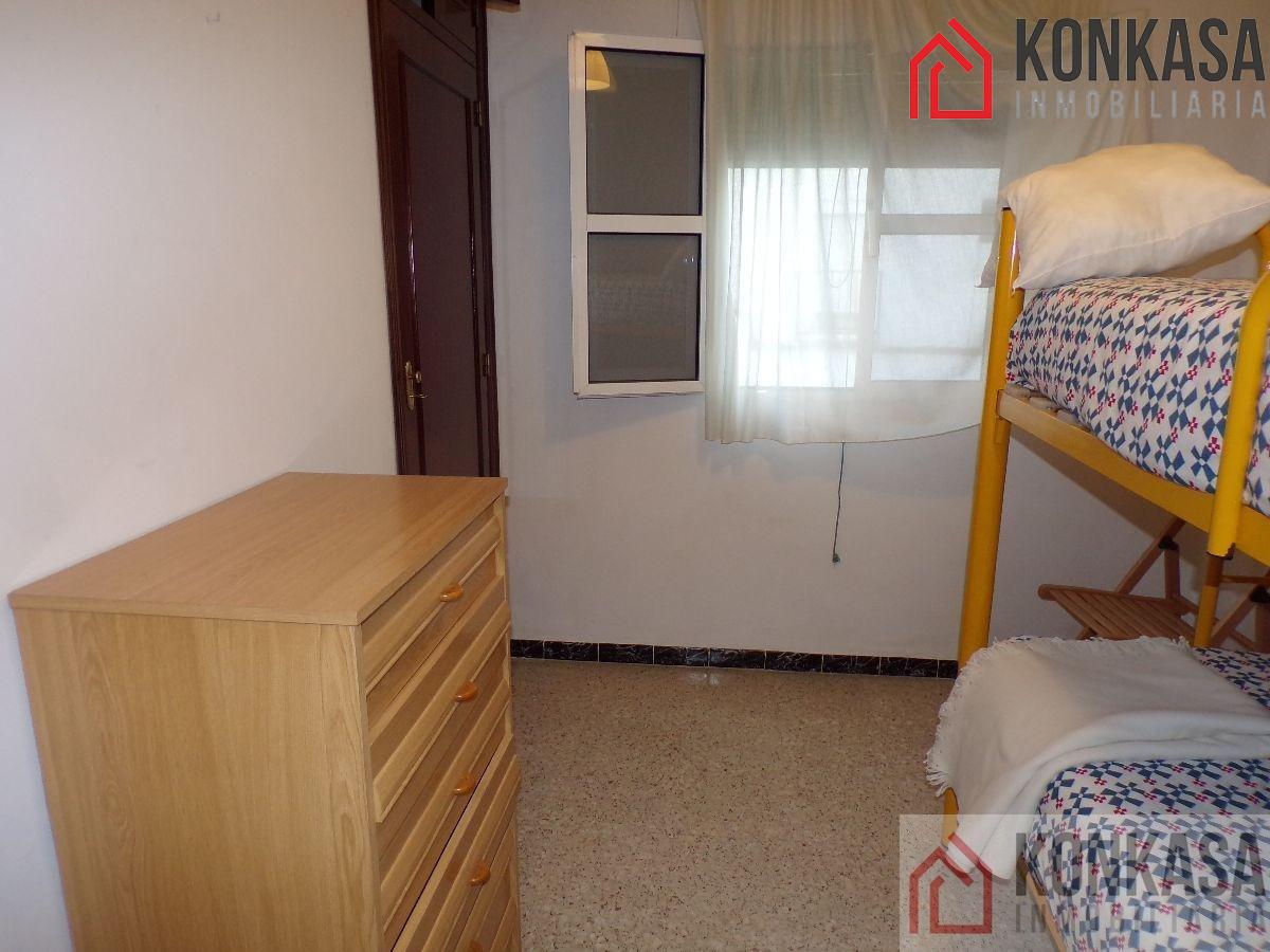 For sale of flat in Arcos de la Frontera