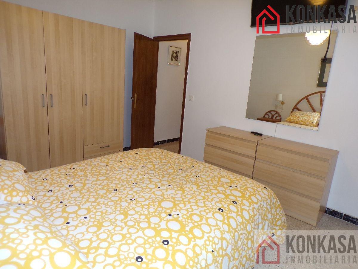 For sale of flat in Arcos de la Frontera