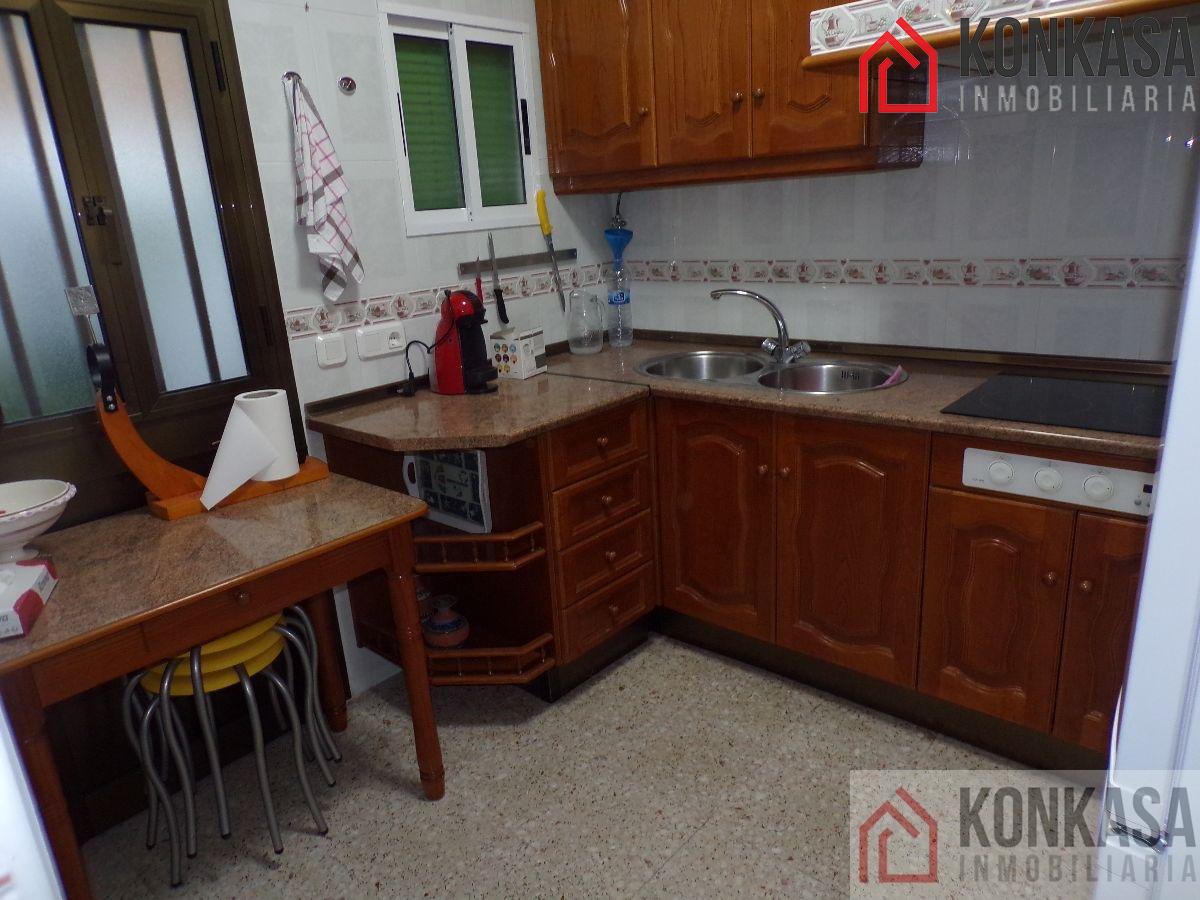 For sale of flat in Arcos de la Frontera
