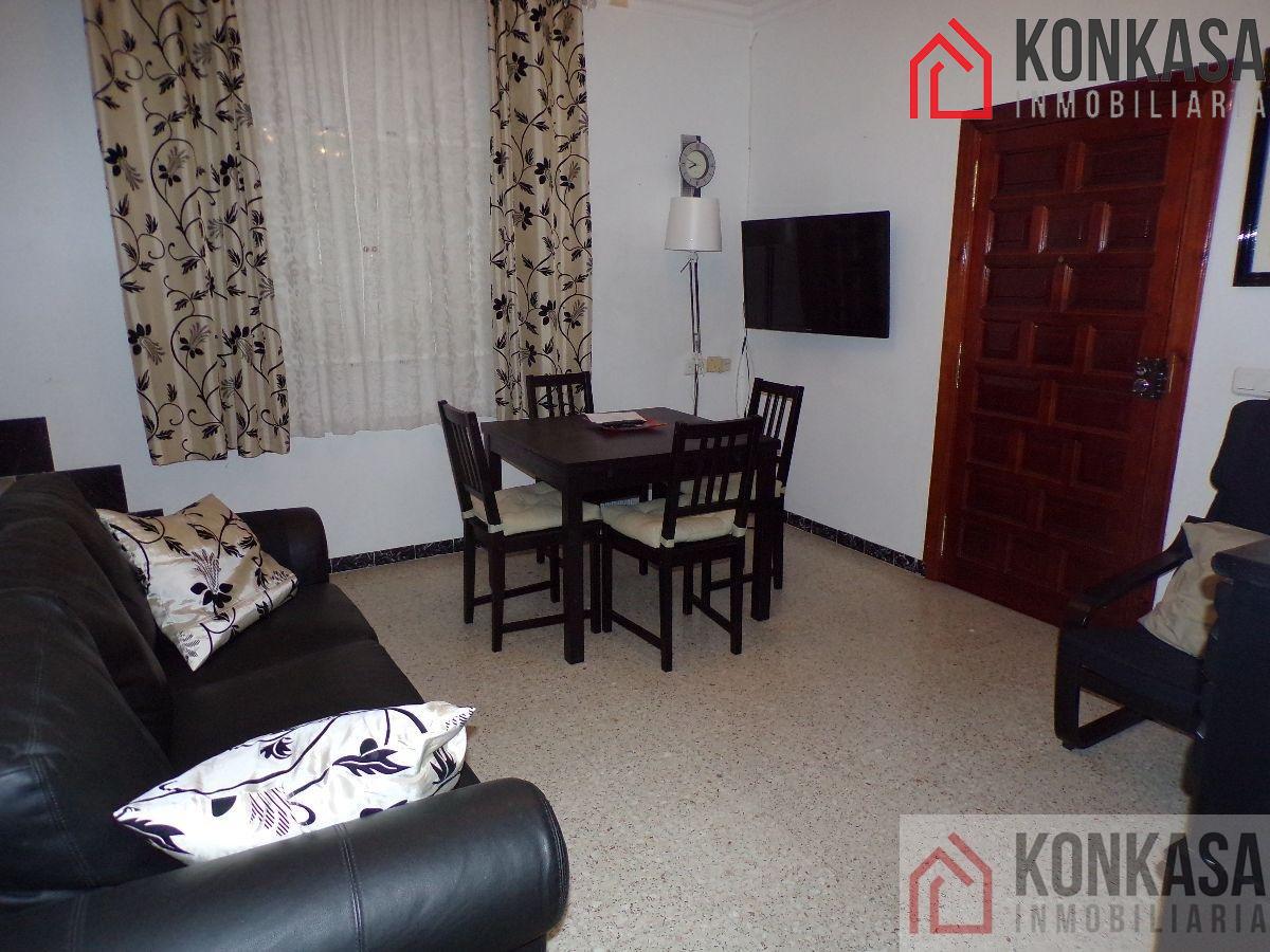 For sale of flat in Arcos de la Frontera