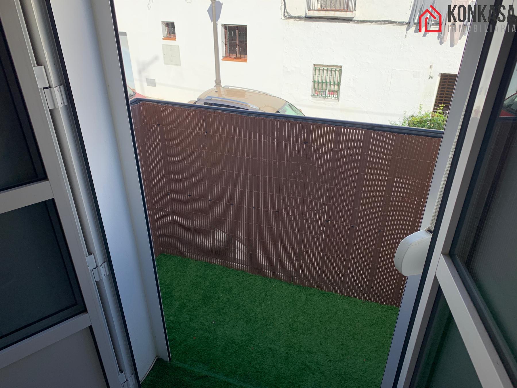 For sale of flat in Arcos de la Frontera