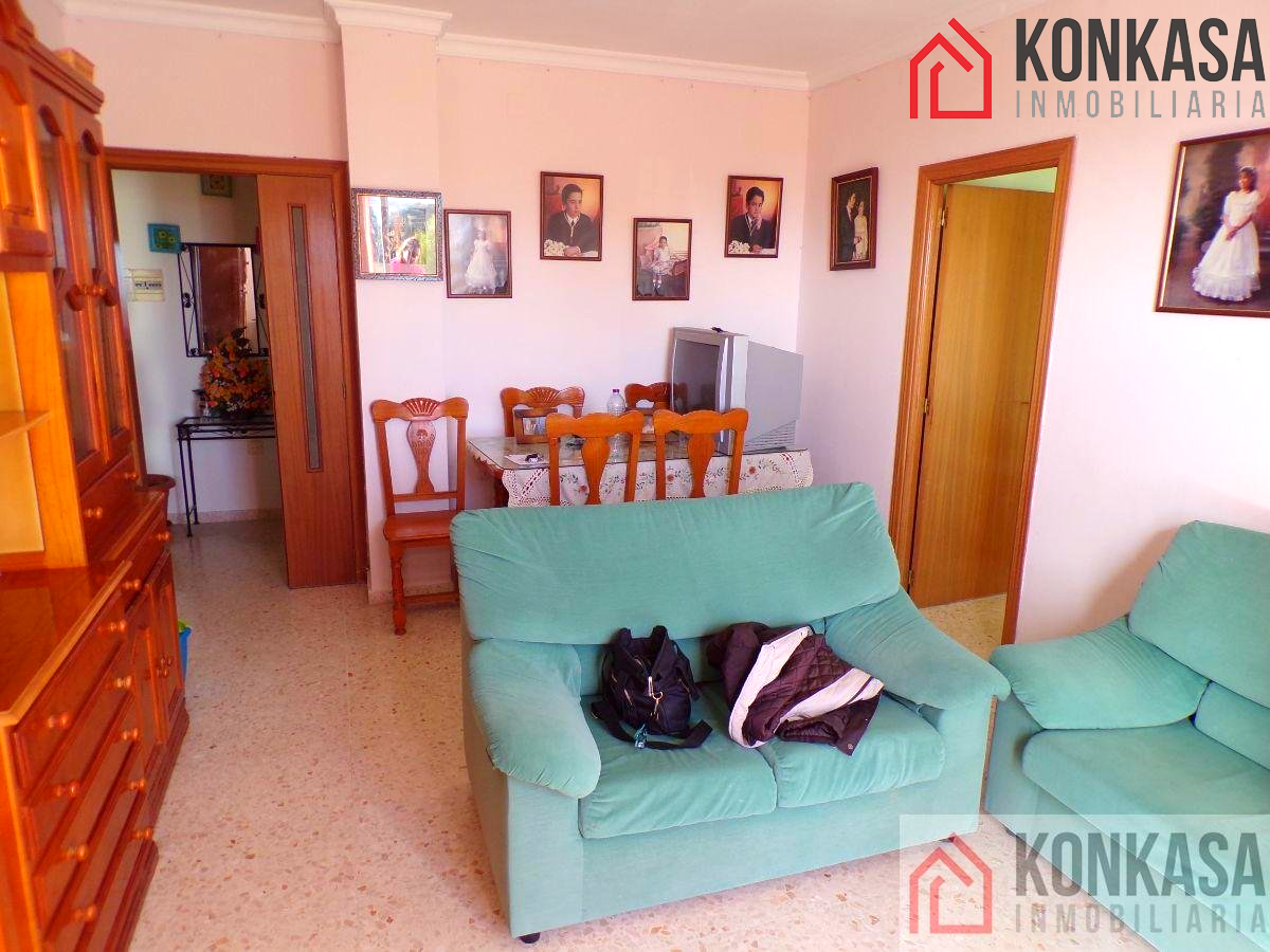 For sale of flat in Bornos