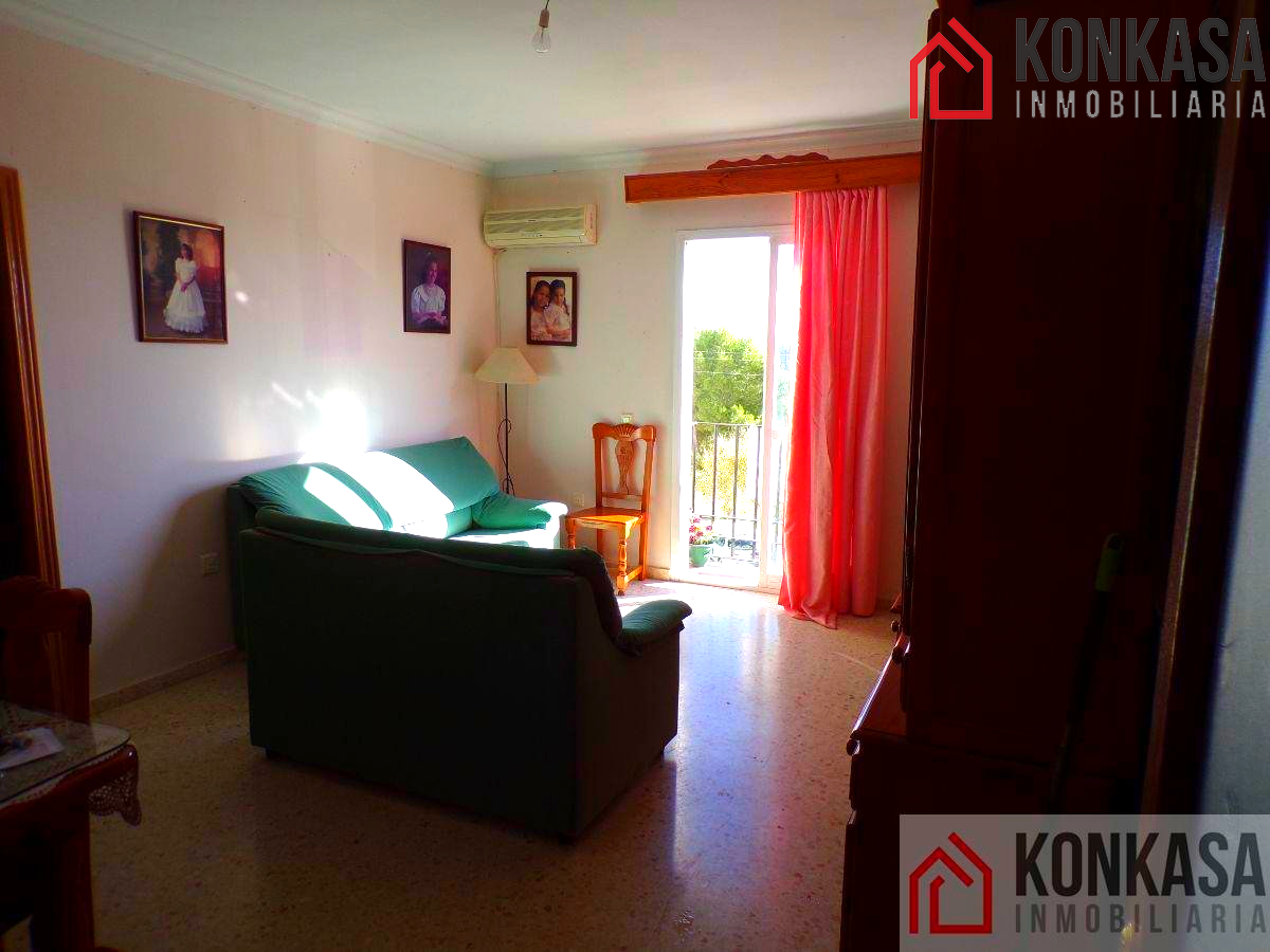 For sale of flat in Bornos