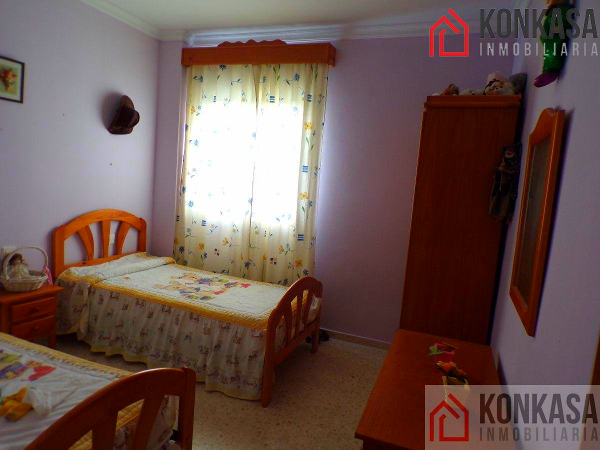 For sale of flat in Bornos