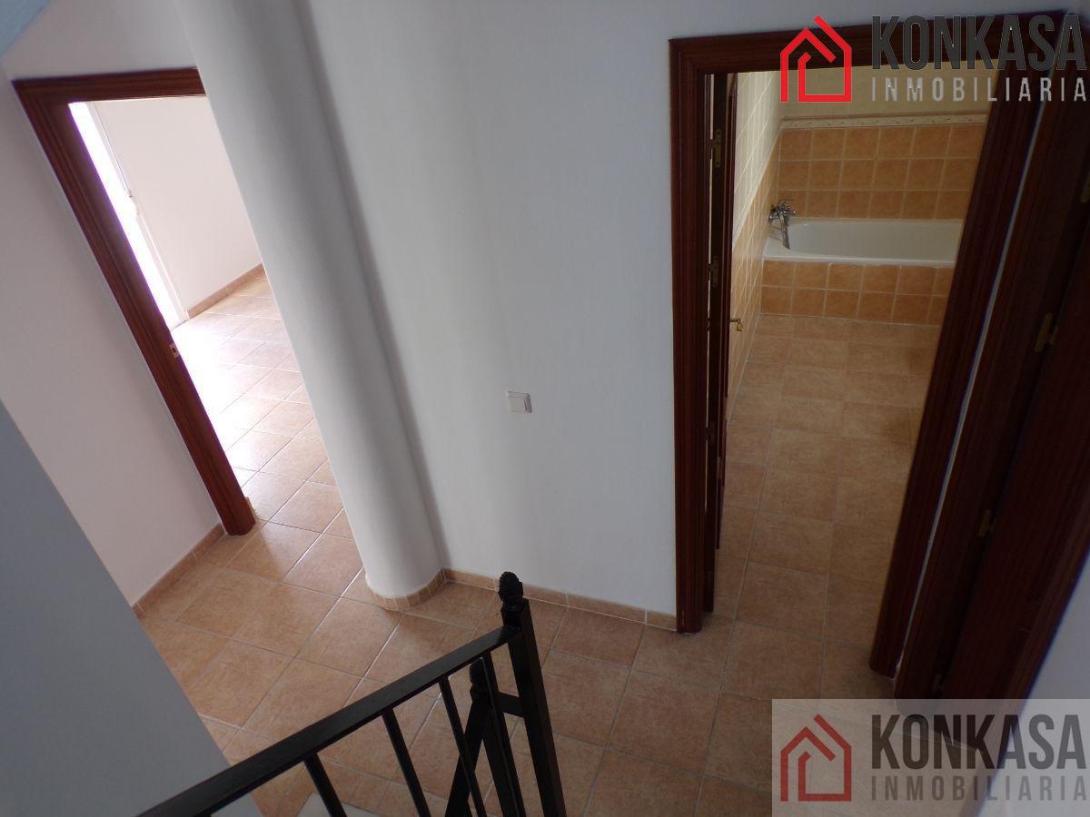 For sale of duplex in Bornos