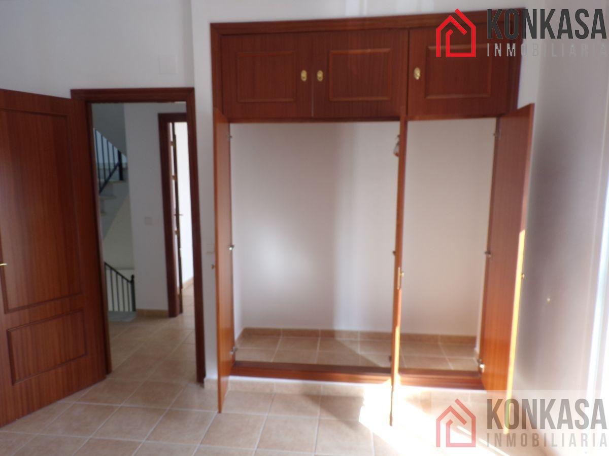 For sale of duplex in Bornos