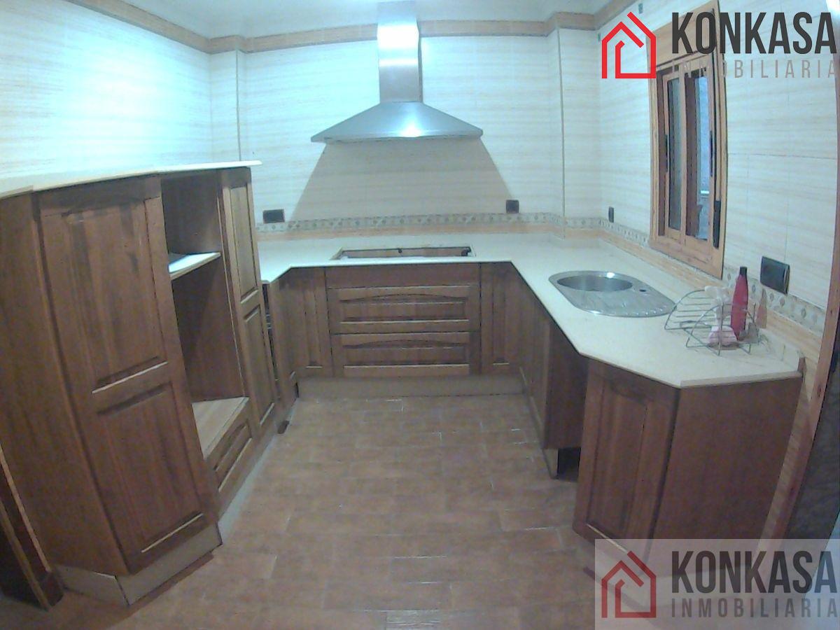 For sale of house in Jédula