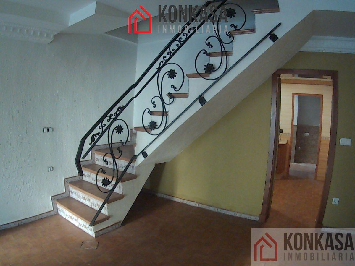 For sale of house in Jédula