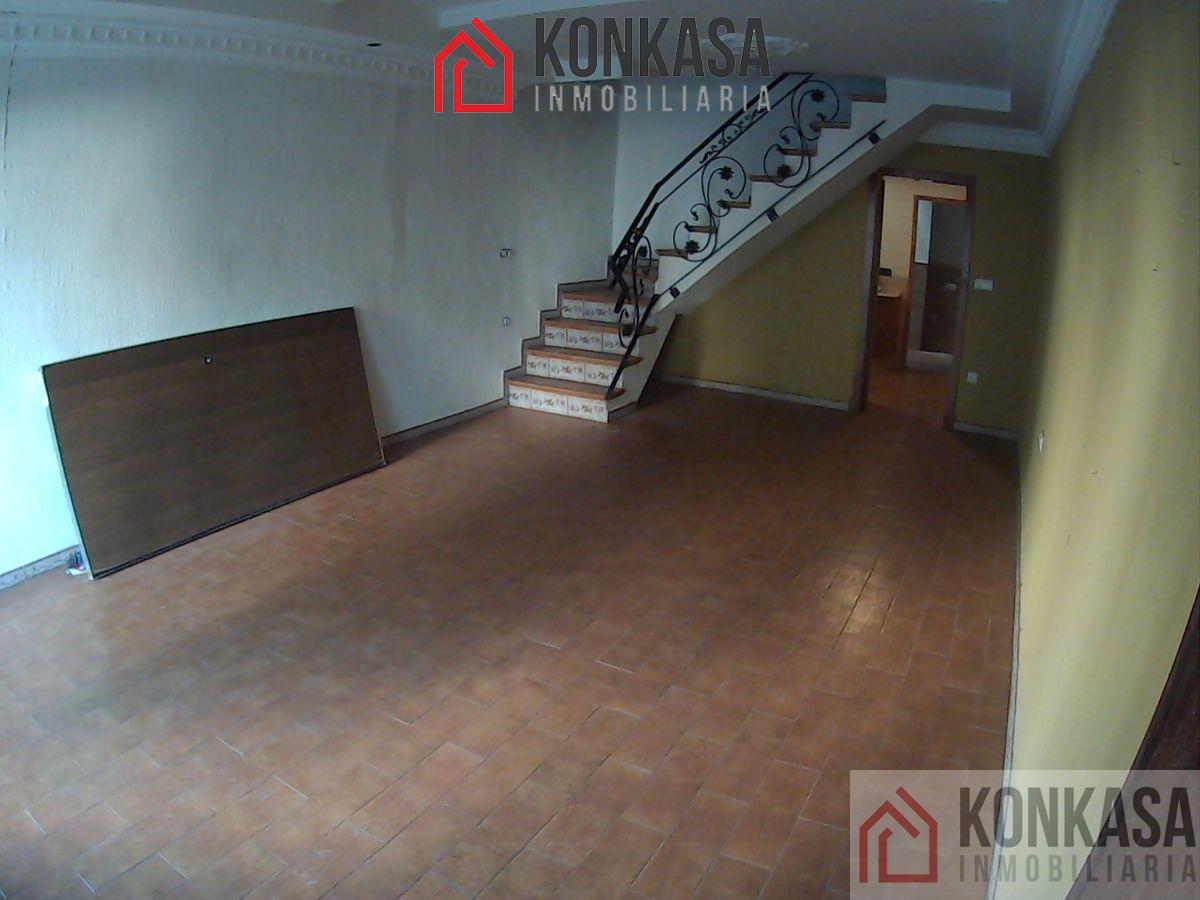 For sale of house in Jédula