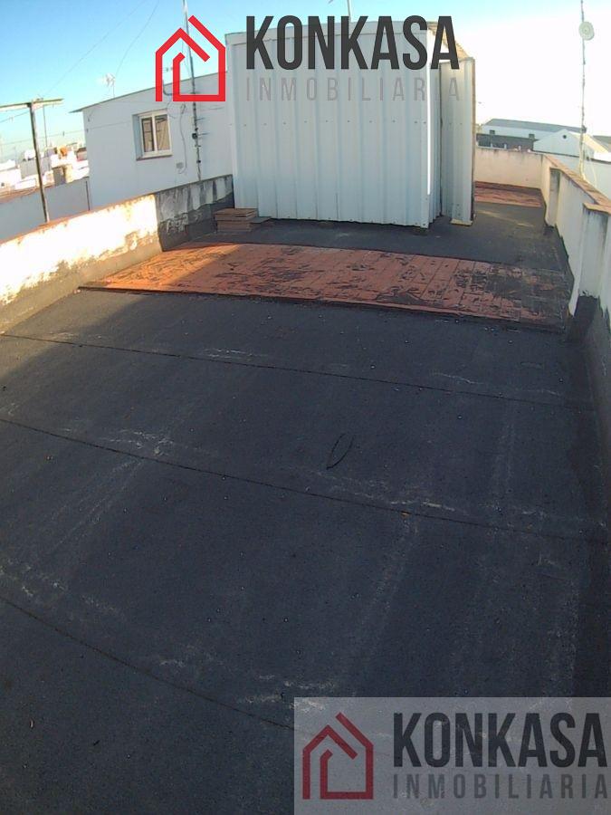 For sale of house in Jédula