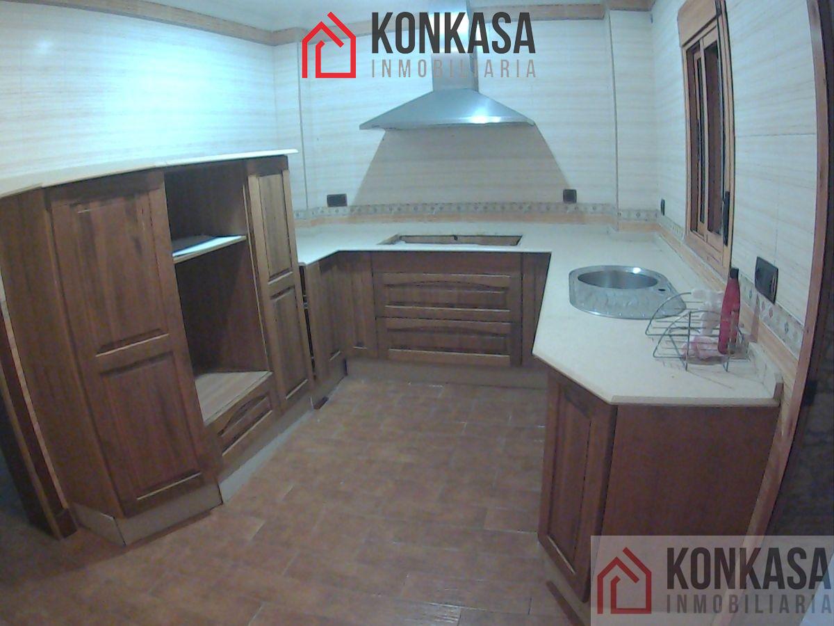 For sale of house in Jédula