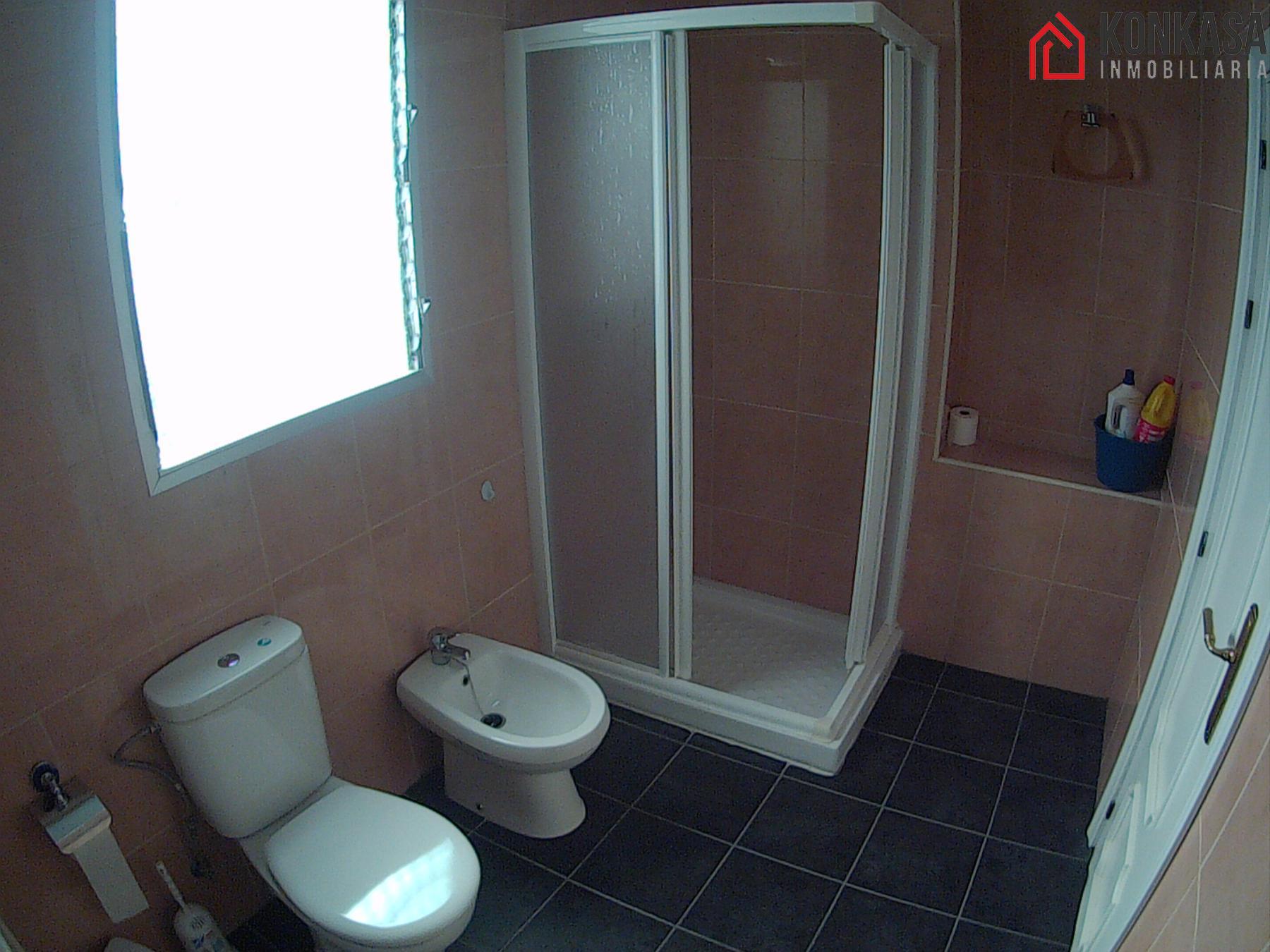 For sale of flat in Arcos de la Frontera