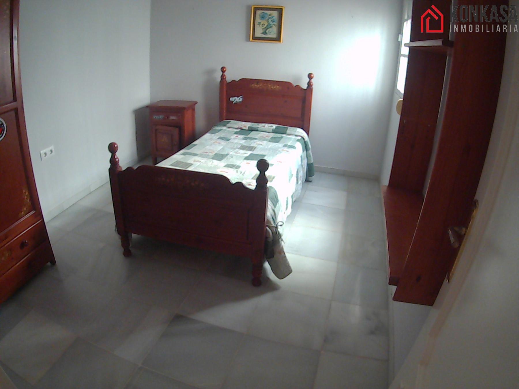 For sale of flat in Arcos de la Frontera