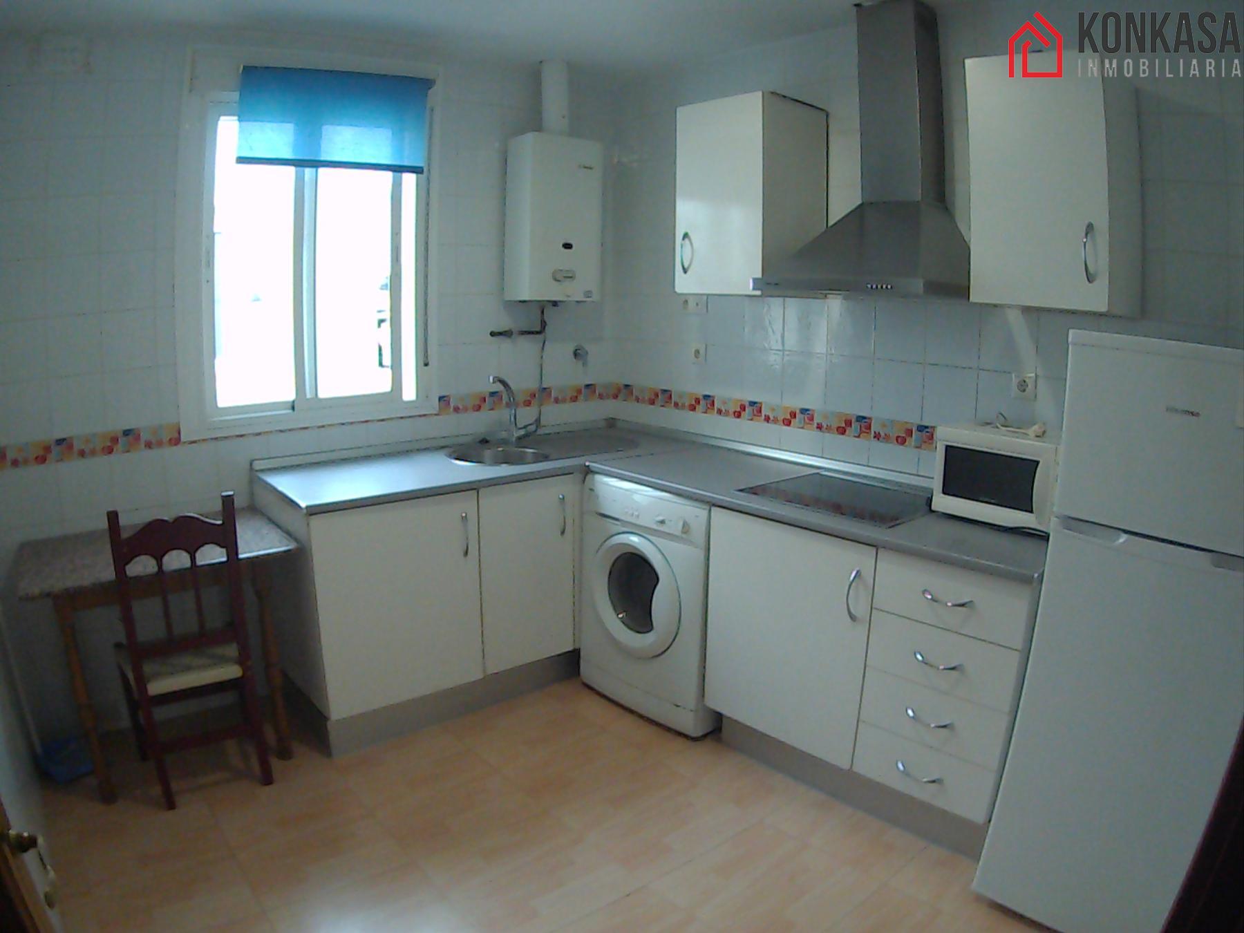 For sale of flat in Arcos de la Frontera