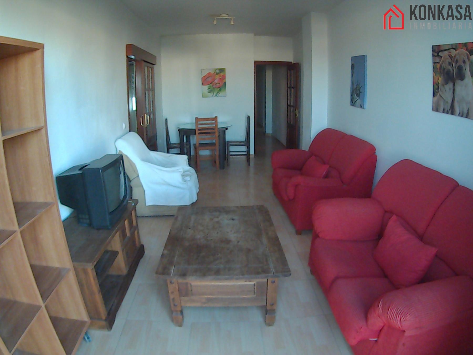 For sale of flat in Arcos de la Frontera