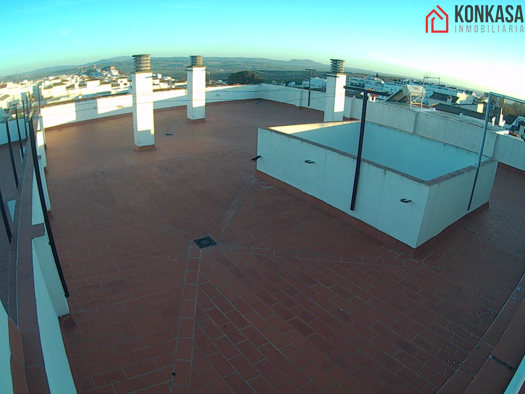 For sale of flat in Arcos de la Frontera