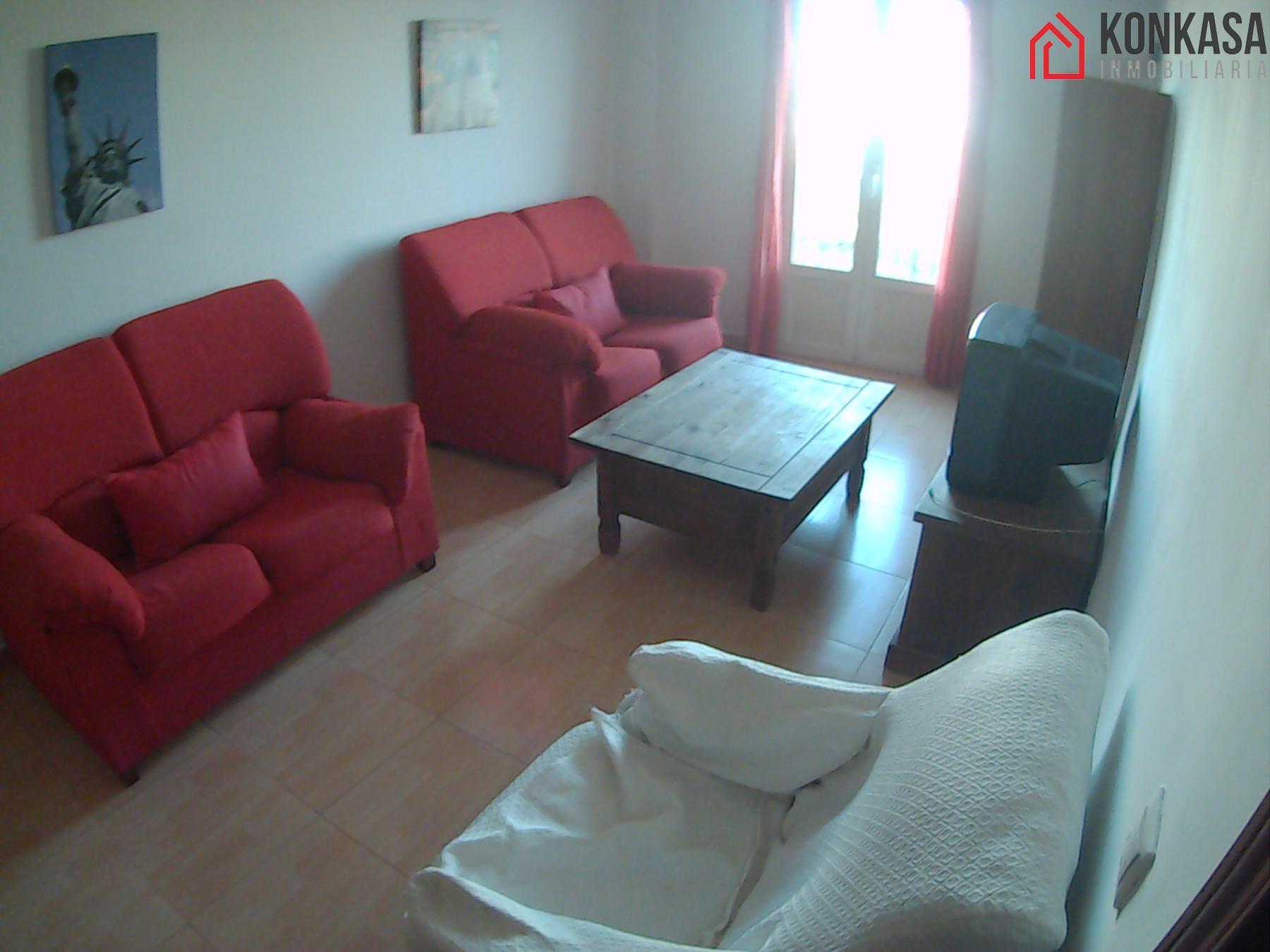 For sale of flat in Arcos de la Frontera