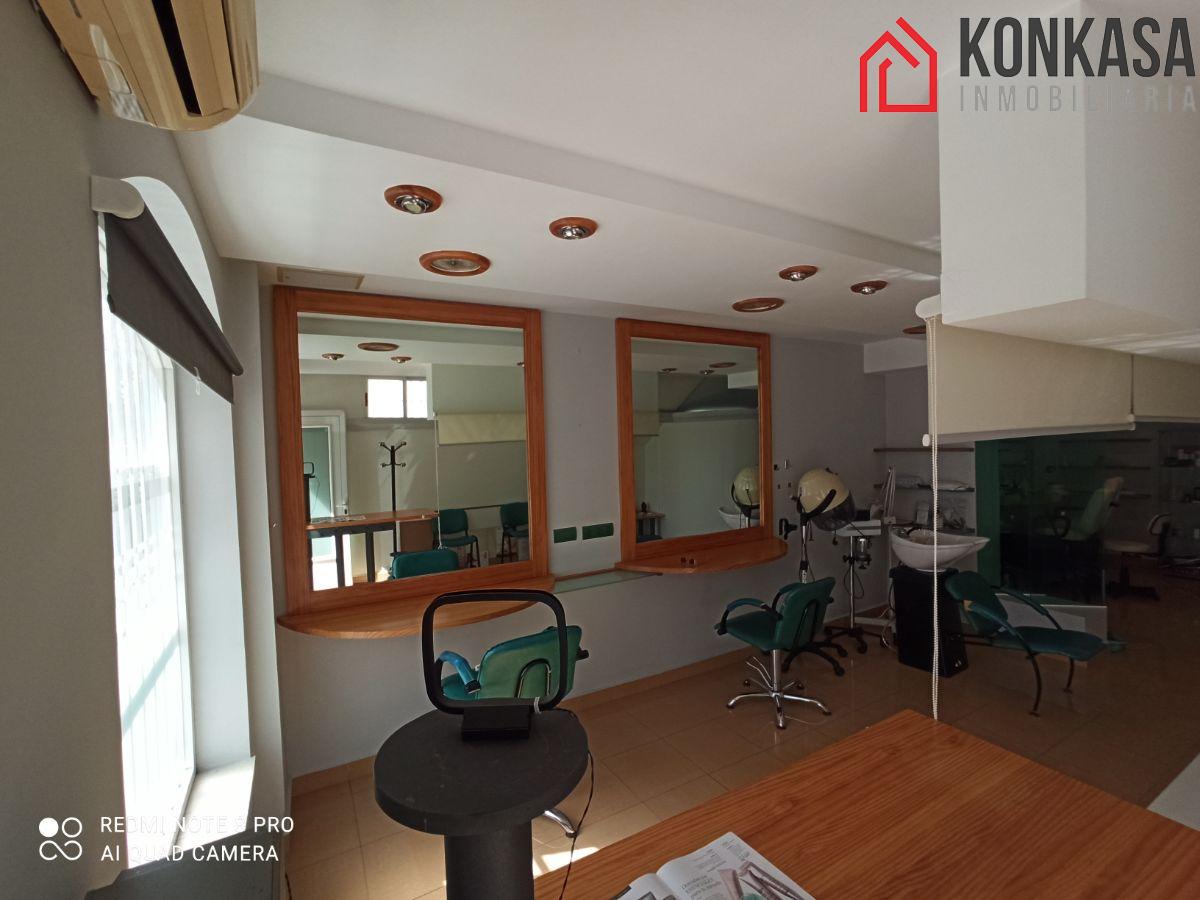 For sale of commercial in Arcos de la Frontera
