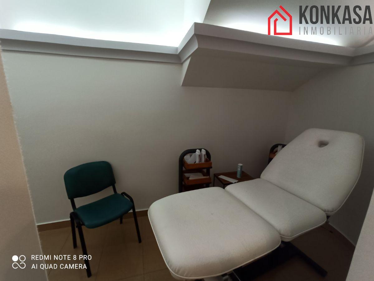 For sale of commercial in Arcos de la Frontera