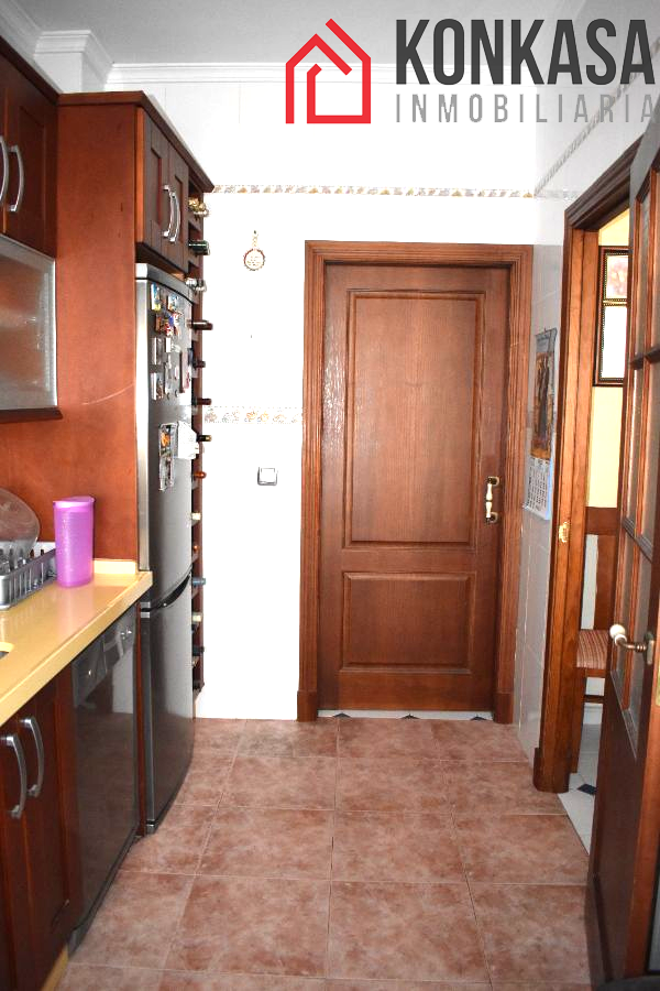 For sale of flat in Arcos de la Frontera