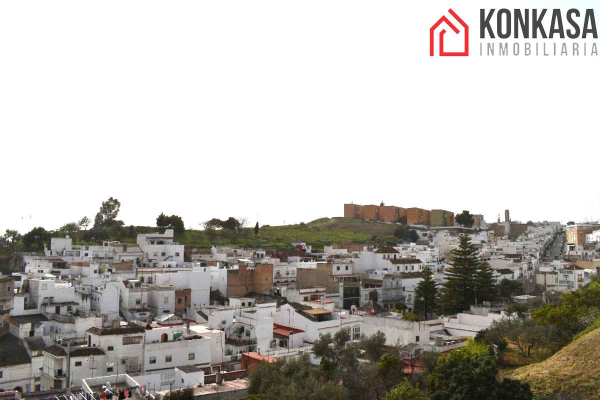 For sale of flat in Arcos de la Frontera