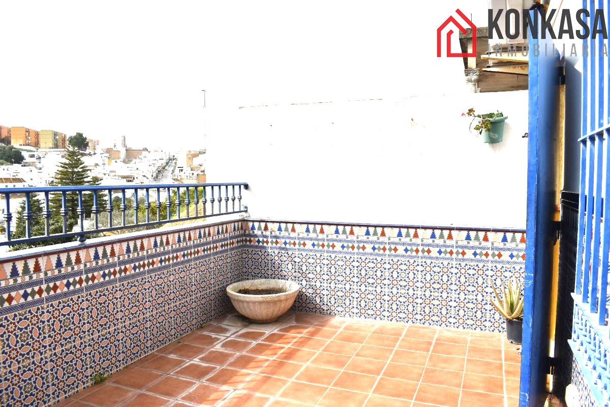 For sale of flat in Arcos de la Frontera