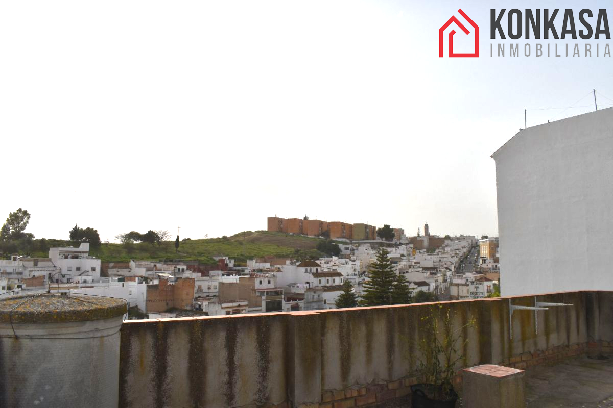 For sale of flat in Arcos de la Frontera