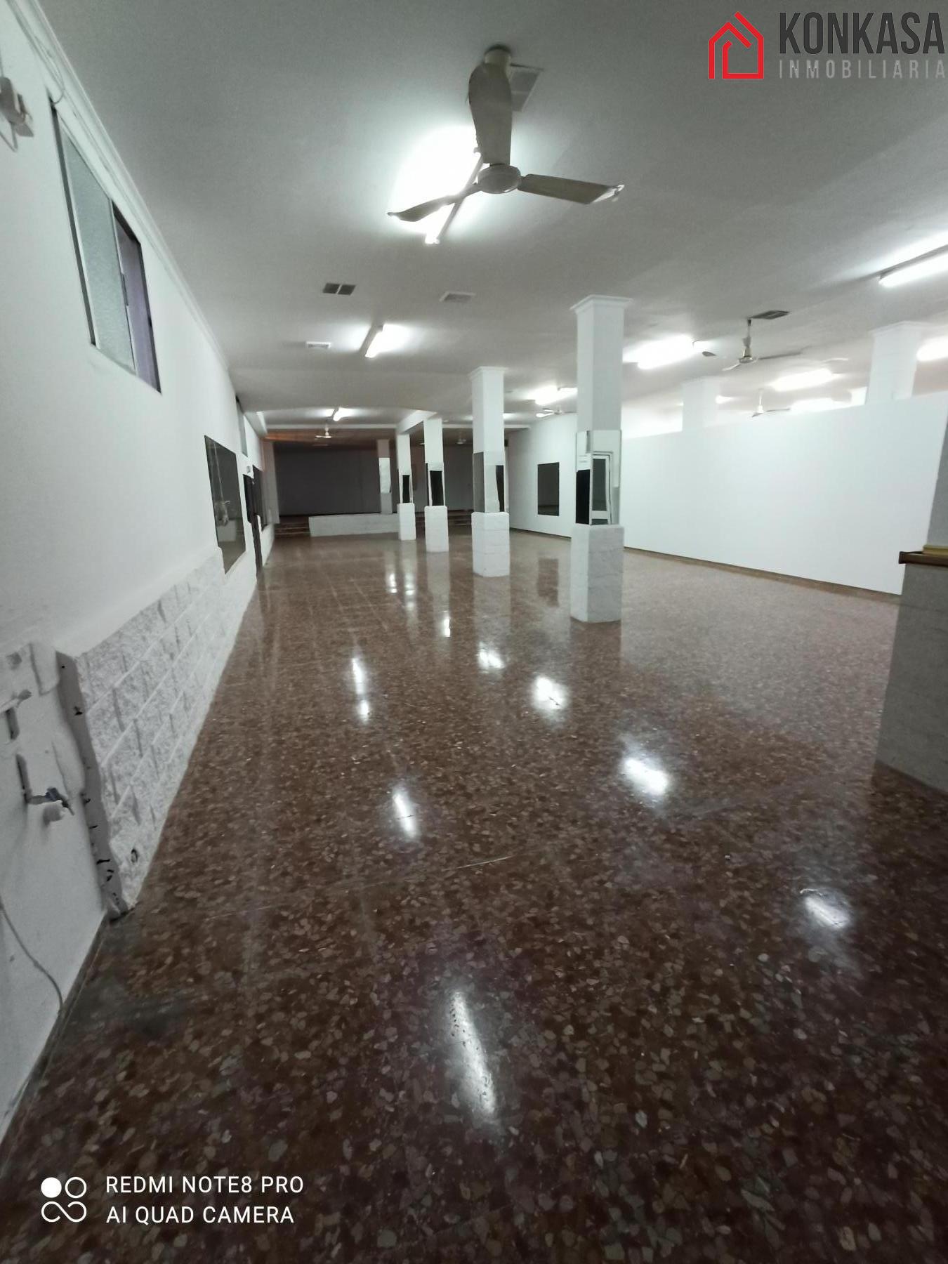 Venta de local comercial en Arcos de la Frontera
