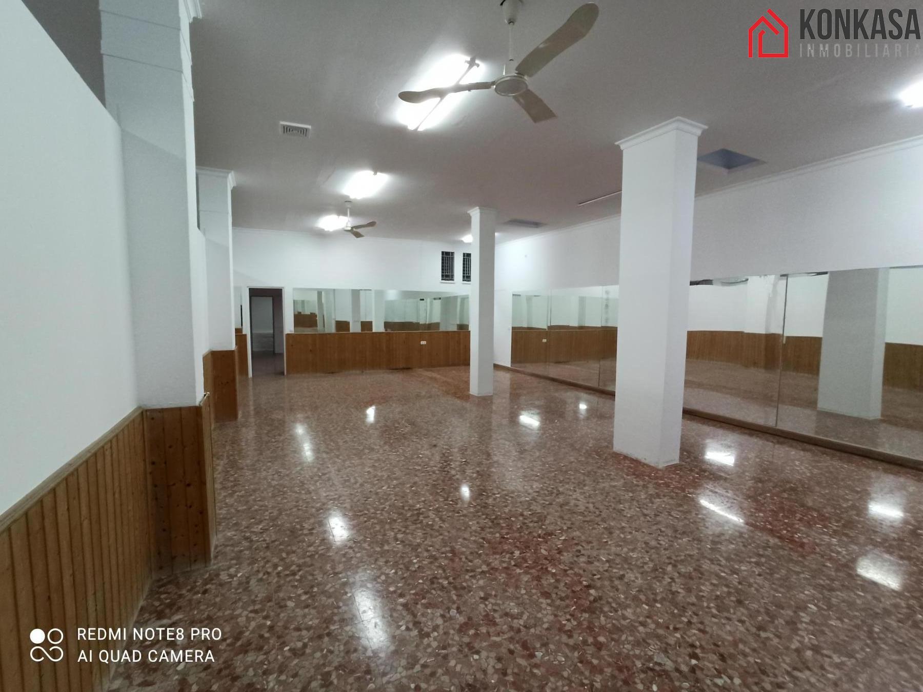 Venta de local comercial en Arcos de la Frontera