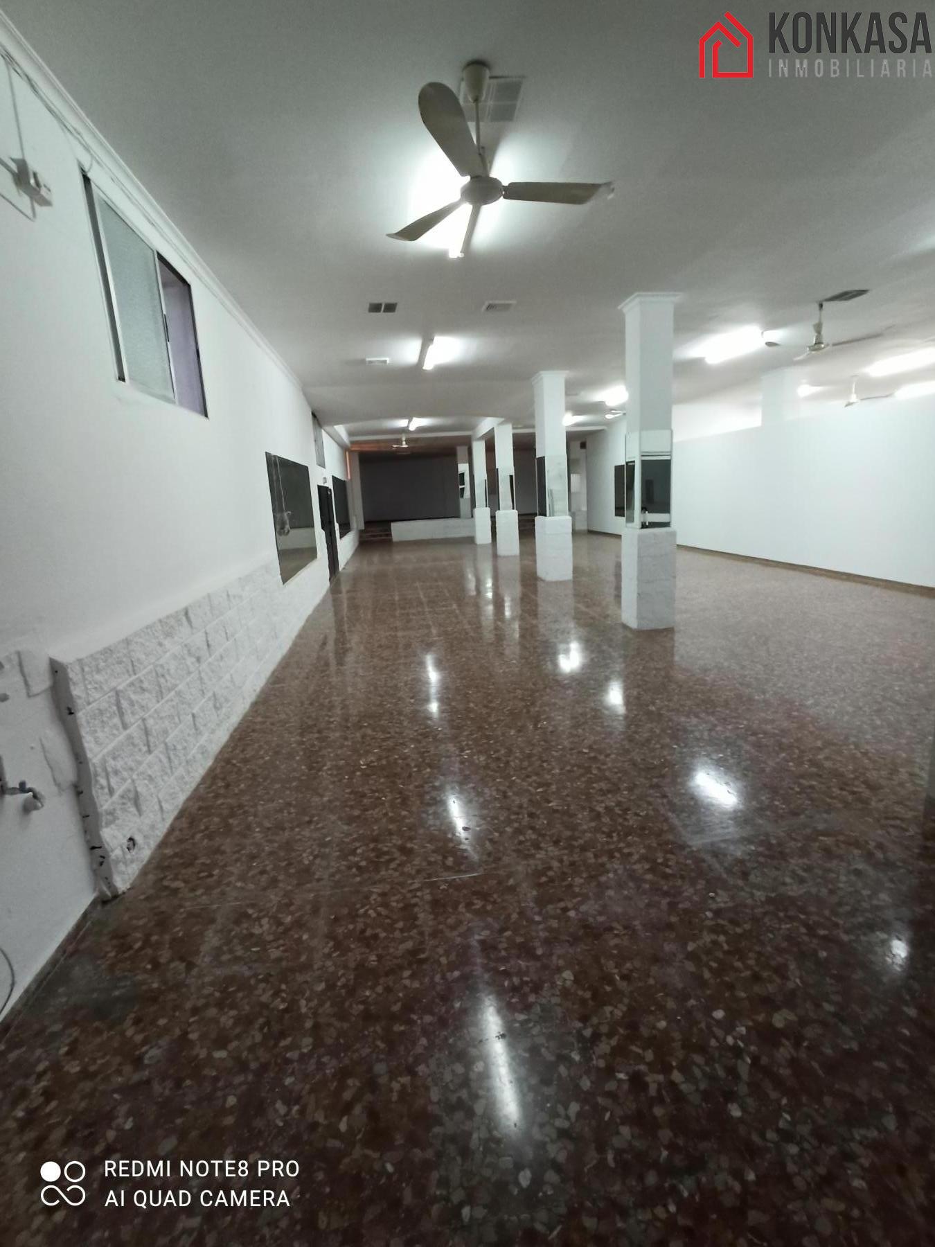 Venta de local comercial en Arcos de la Frontera