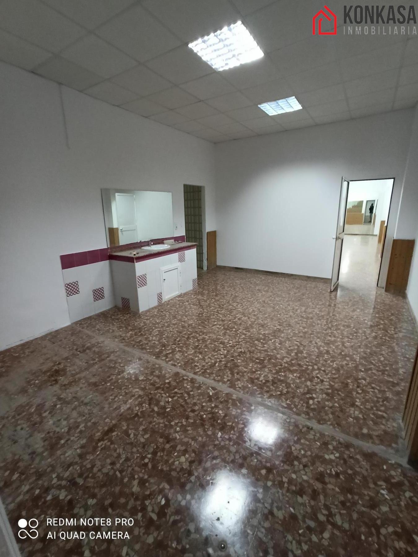 Venta de local comercial en Arcos de la Frontera