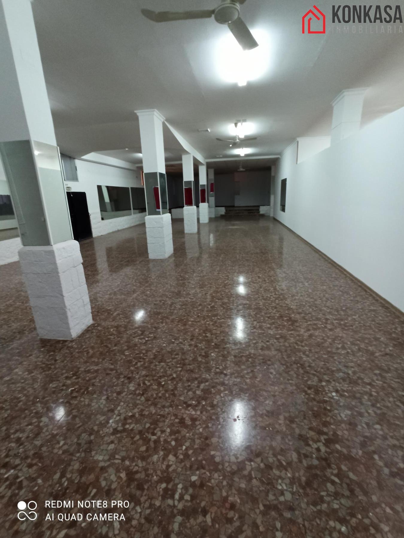 Venta de local comercial en Arcos de la Frontera