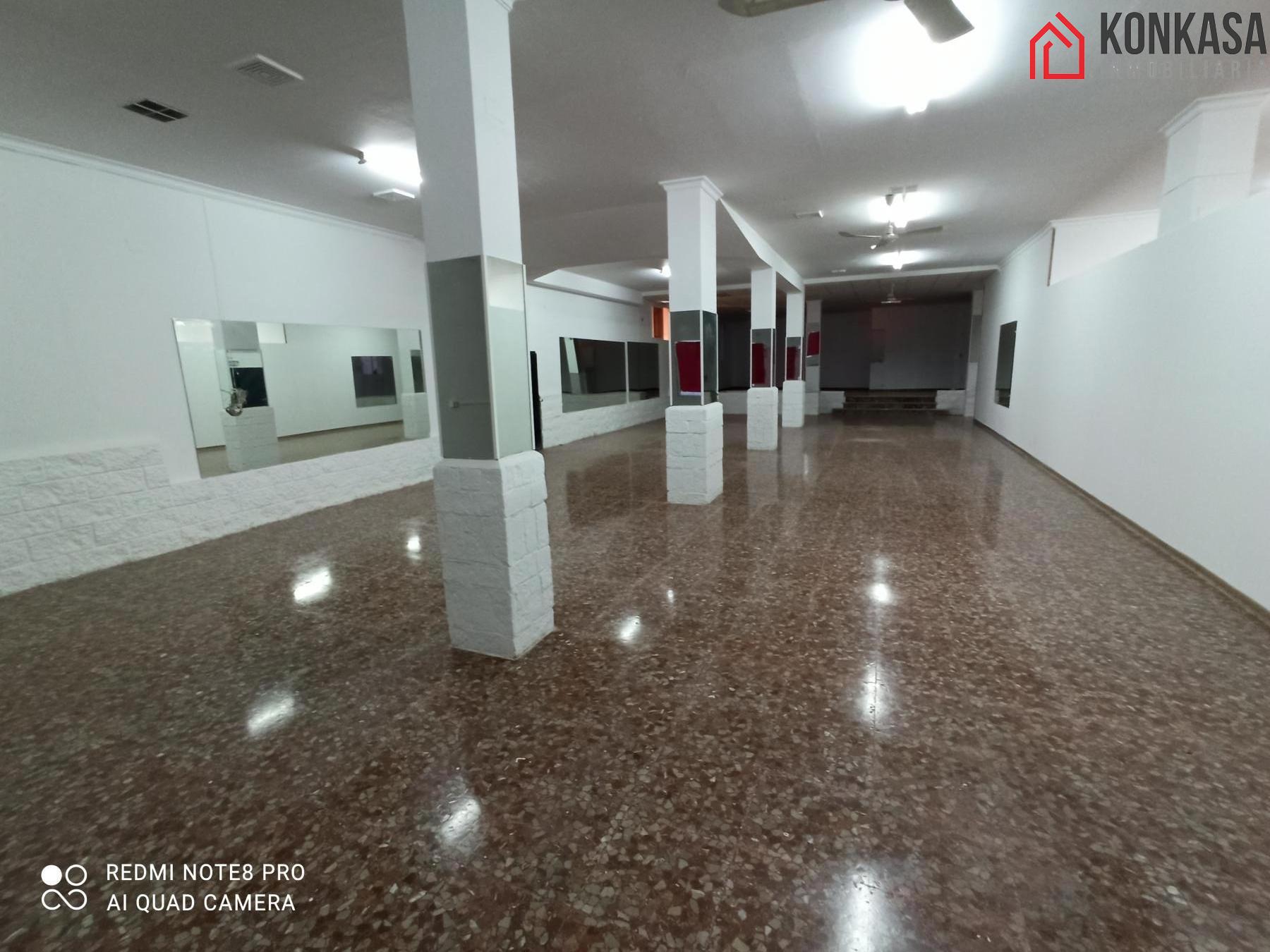 Venta de local comercial en Arcos de la Frontera