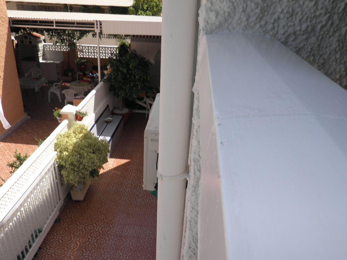 For sale of duplex in Los Nietos